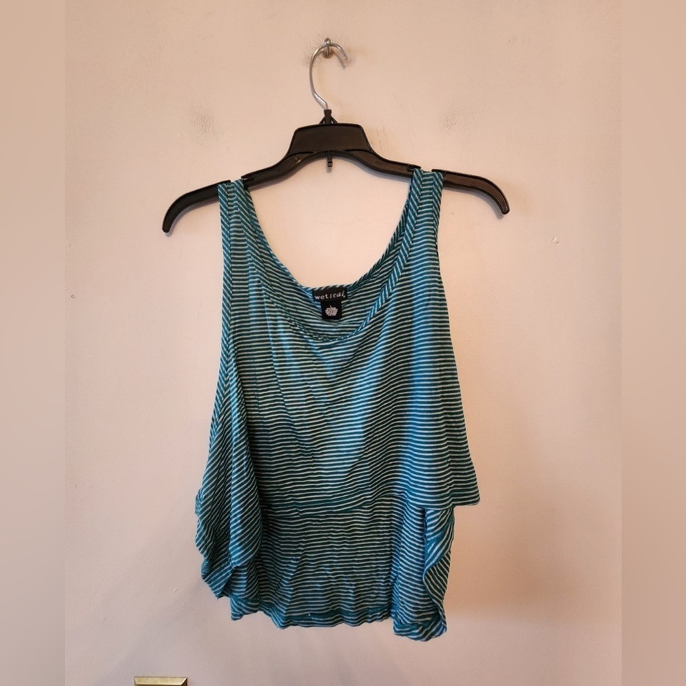Wet seal oversized green and white tank top size womens large
